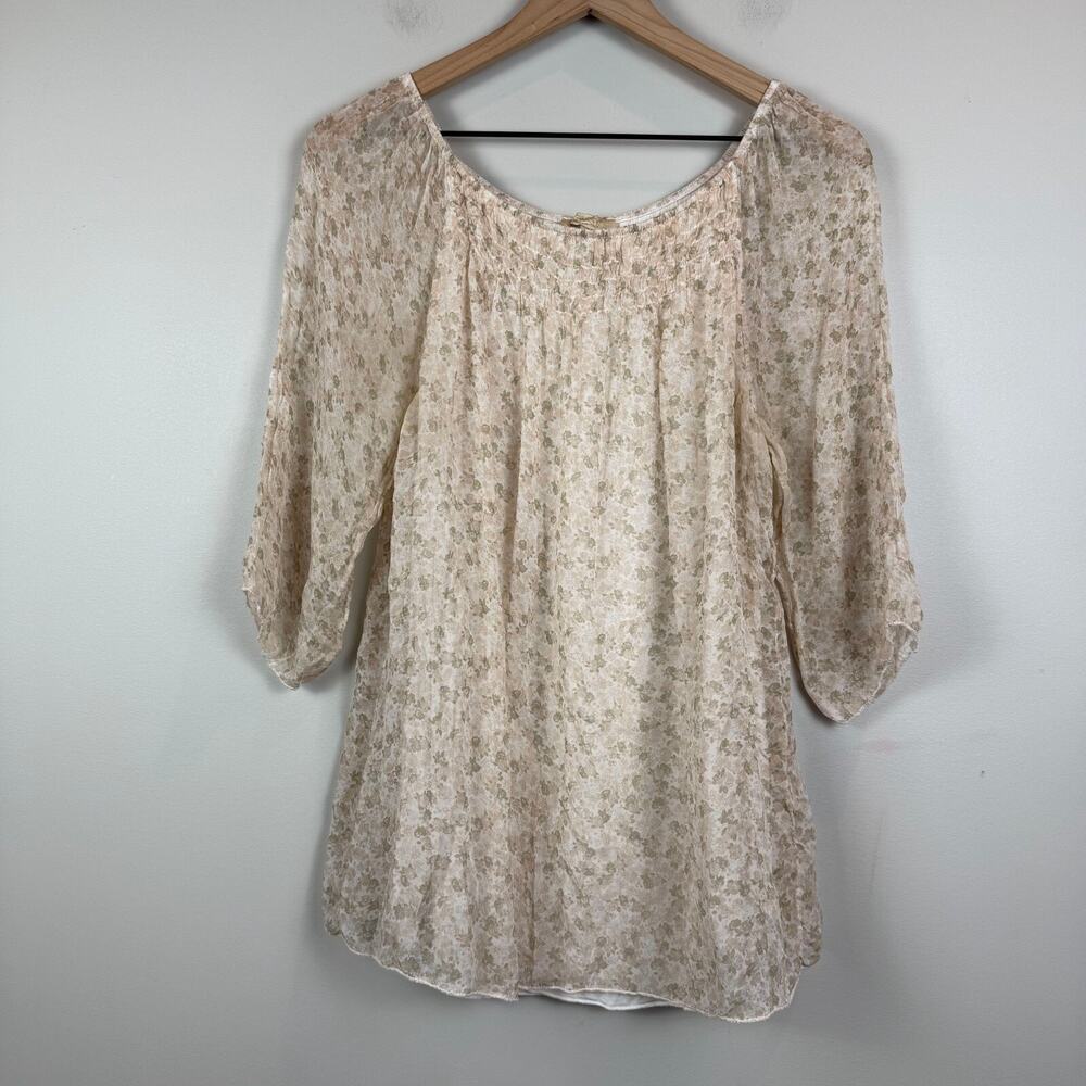 Giusy Top‎ Women's Large Beige Floral 100% Silk Blouse Dainty Cottage Feminine